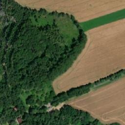 Satellite imagery of Pacova hora [Dolní Hořice], CZ