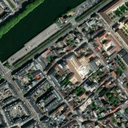 Satellite imagery of Château de Compiègne, FR