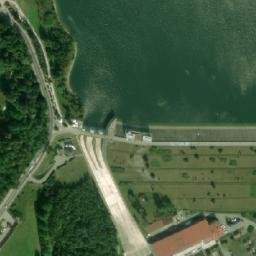 Satellite imagery of Niedzica - Zamek XIIIw., PL