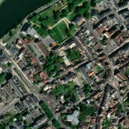 Satellite imagery of Abbaye Saint-Corneille-et-Saint-Cyprien, FR