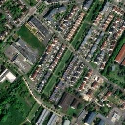 Satellite imagery of Abbaye de Royallieu, FR