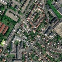 Satellite imagery of Abbaye de Royallieu, FR