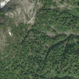 Satellite imagery of Widgeon Peak, CA