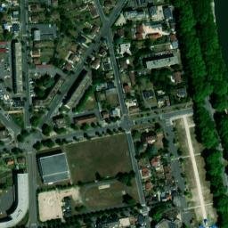 Satellite imagery of Ancienne abbaye Saint-Léger, FR