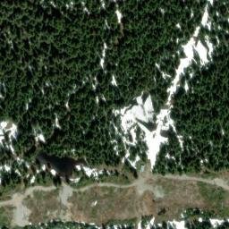 Satellite imagery of Hollyburn Ridge, CA