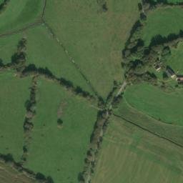 Satellite imagery of Château de Beaumont-le-Richard, FR