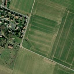 Satellite imagery of Château de Nointel [Oise], FR