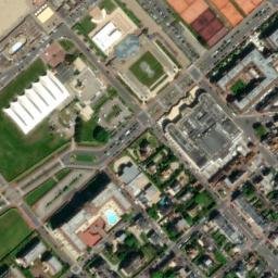 Satellite imagery of Établissement des bains de mer, FR