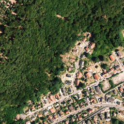 Satellite imagery of Stenzelberg, DE