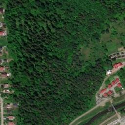 Satellite imagery of Muszyna - Ruiny Zamku, PL