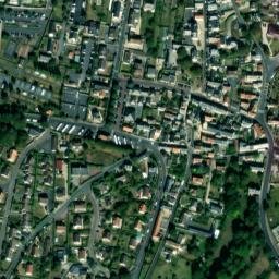 Satellite imagery of Port artificiel d'Arromanches-les-Bains, FR