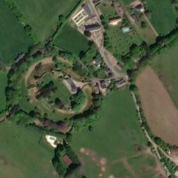 Satellite imagery of Château de Bonneville-sur-Touques, FR