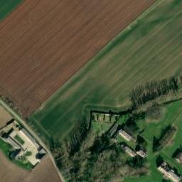 Satellite imagery of Château de Magny-en-Bessin, FR