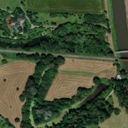 Satellite imagery of Teplárna [Kroměříž] chimney, CZ