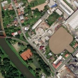 Satellite imagery of Teplárna [Kroměříž] chimney, CZ