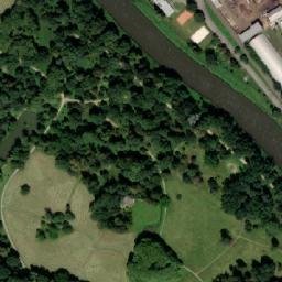 Satellite imagery of Teplárna [Kroměříž] chimney, CZ