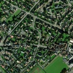 Satellite imagery of Château de Lion-sur-Mer, FR