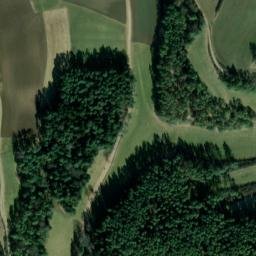Satellite imagery of Schlößlberg, DE