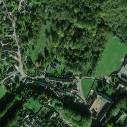 Satellite imagery of Château de Fontaine-Henry, FR