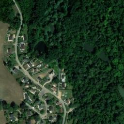 Satellite imagery of Abbaye Notre-Dame Longpont, FR