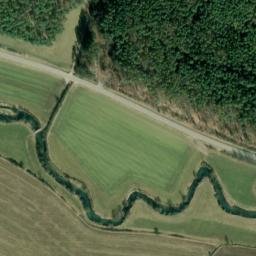 Satellite imagery of Schlößlberg, DE