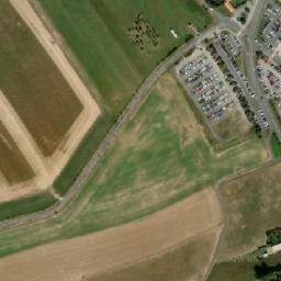 Satellite imagery of Zámek Lešná, CZ