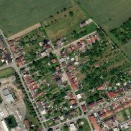 Satellite imagery of [Tlumačov na Moravě] church t., CZ