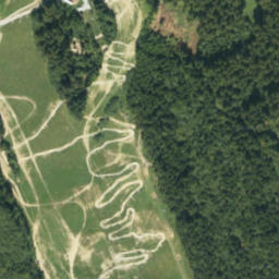 Satellite imagery of Veľký Bysterec, PL