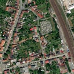 Satellite imagery of [Tlumačov na Moravě] church t., CZ