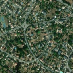Satellite imagery of Château de Villers-Cotterêts, FR