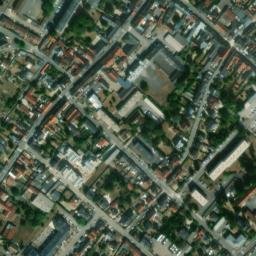Satellite imagery of Château de Villers-Cotterêts, FR