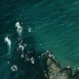 Satellite imagery of Le Pinacle, JE