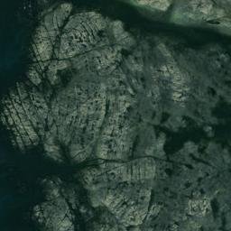 Satellite imagery of Petit Étaquerel, JE