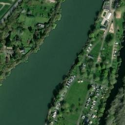 Satellite imagery of Château Gaillard, FR