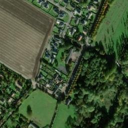 Satellite imagery of Château de Lasson, FR