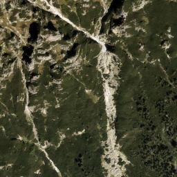 Satellite imagery of Mała Buczynowa Turnia, PL