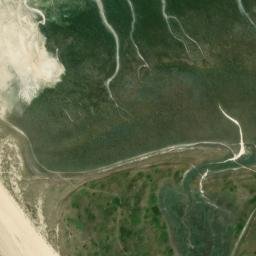 Satellite imagery of Pointe du Becquet, FR