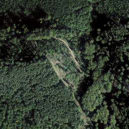Satellite imagery of cairn, FR