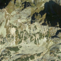Satellite imagery of Skriniarky, SK