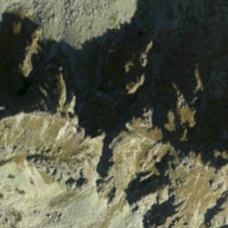 Satellite imagery of Skriniarky, SK