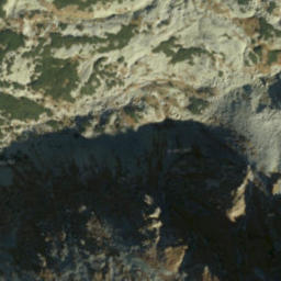 Satellite imagery of Skriniarky, SK