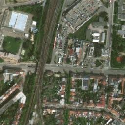 Satellite imagery of Zbrojovka [Brno-Zábrdovice] former factory chimney, CZ
