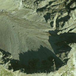 Satellite imagery of Malý Závrat, SK