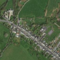 Satellite imagery of Château de Balleroy, FR