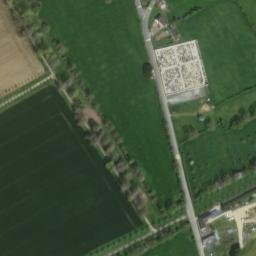 Satellite imagery of Château de Balleroy, FR