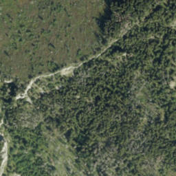 Satellite imagery of Bobrovec / Pavlova Ves, PL
