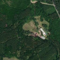 Satellite imagery of Kamenec, CZ