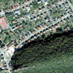 Satellite imagery of cairn, FR