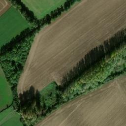 Satellite imagery of Château de Fontaine, FR