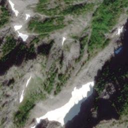 Satellite imagery of Williams Peak, CA